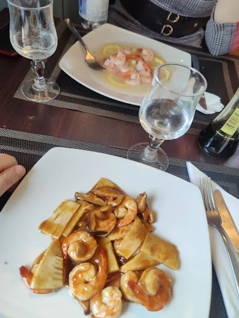 Ristorante italo-cinese Picchiarello "New HuaQiao"