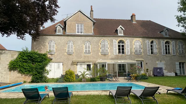 La levrière d'Arc-lès-Gray