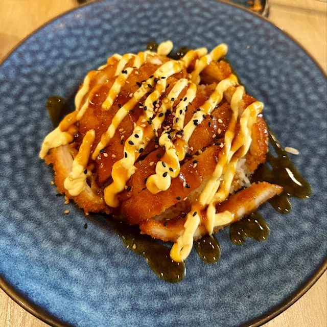 Yoüme Sushi - Guinardo