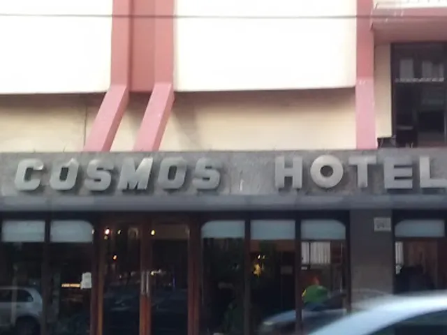 Hotel Cosmos