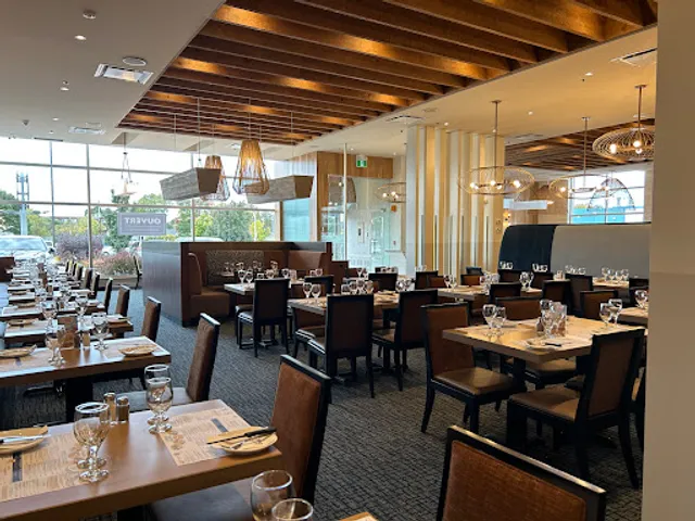 AU VIEUX DULUTH RESTAURANT - LAVAL