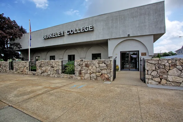 Berkeley College Woodbridge Campus