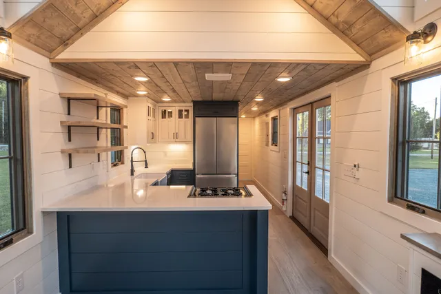 Timbercraft Tiny Homes