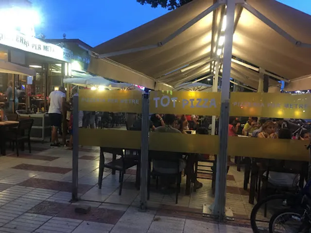 Pizzeria Tot Pizza