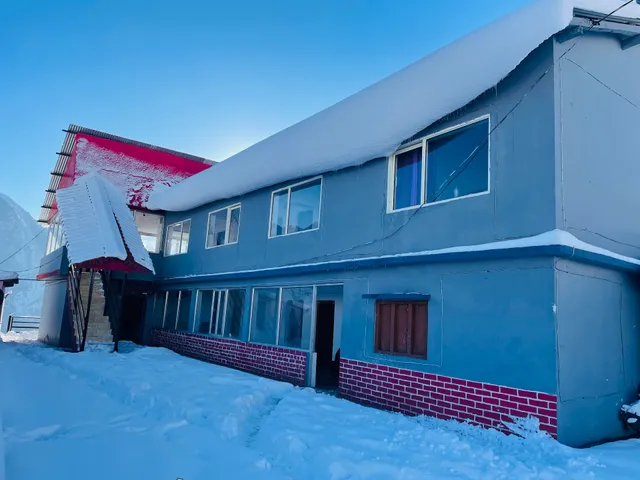 Snow Mount Hotel Auli