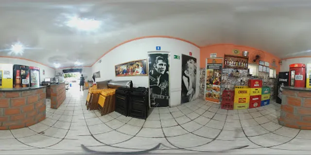 Fundo De Quintal Lanchonete & Restaurante