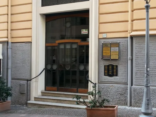 Amarfìa Bed and Breafast Your home in Salerno (Aperto dal 1 aprile al 22 settembre e dal 1 dicembre al 7 gennaio)