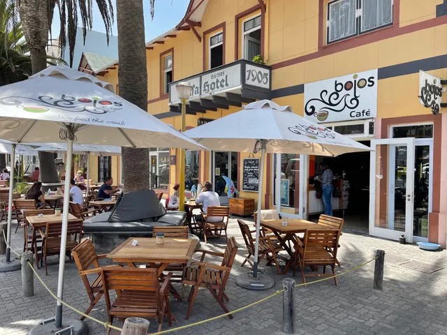 Bojos Café