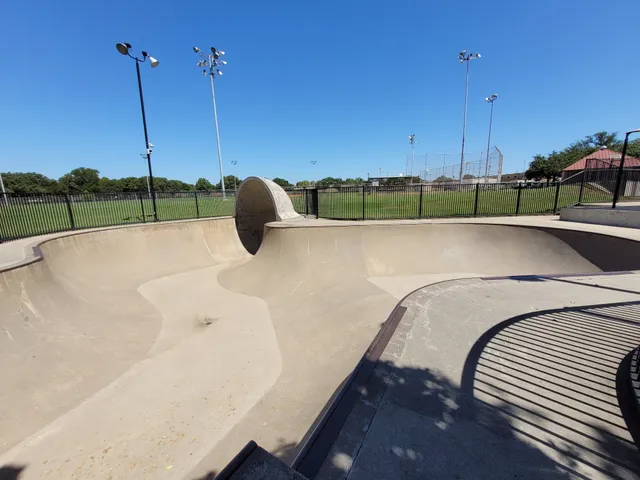 Lively Pointe Skate Park