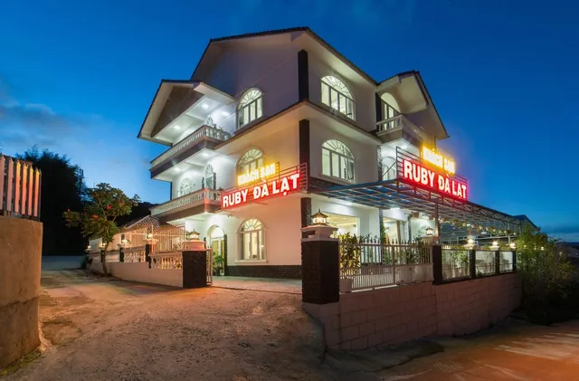 Villa Hotel T'Ruby Đà lạt