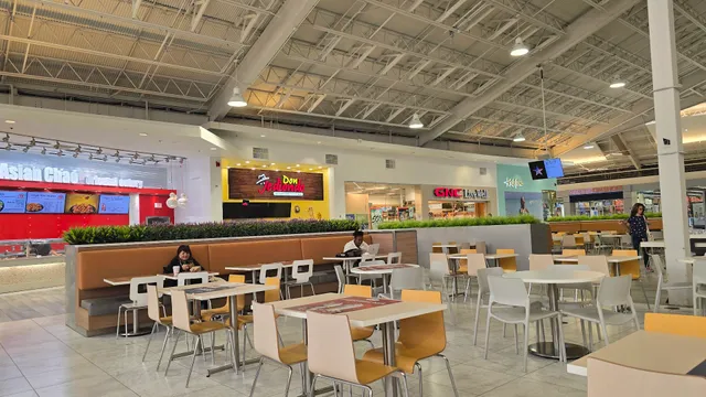 Market Food Court