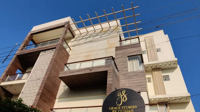 Royal Residence K190