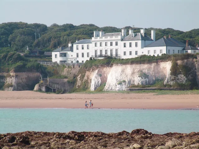 Broadstairs Beach Holiday Apartments