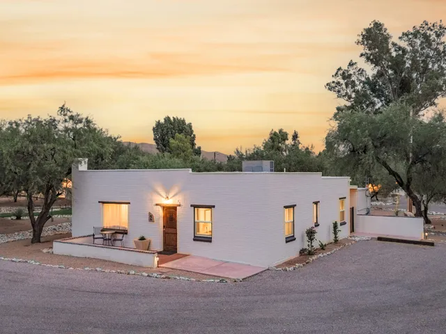 Solana Spanish Villas