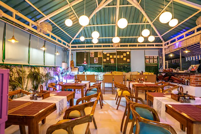 The Lokal Cafe, bar and Restaurant