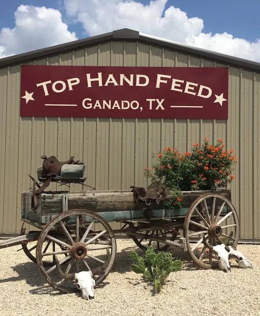 Top Hand Feed Store