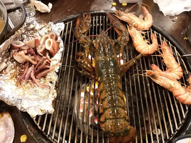 Jogaewa Myeongdong BBQ seafood restaurant