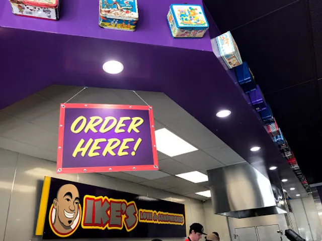 Ike's Love & Sandwiches