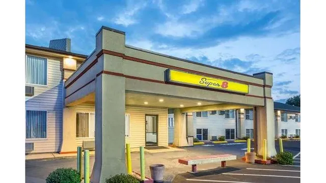 Super 8 by Wyndham North Sioux City