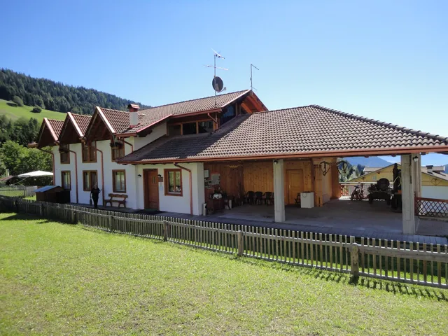 Larix Bed and Breakfast