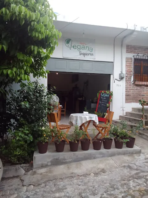 100% Vegana Taqueria