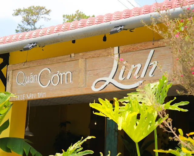 Quán cơm Linh Đà Lạt
