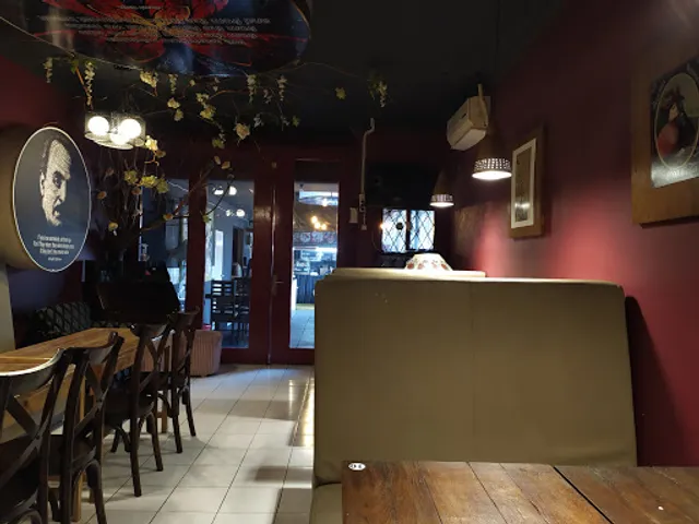 d'Poetry Cafe, Resto & Catering