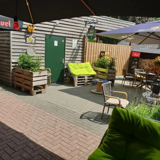 Gouden Carolus V.O.F.