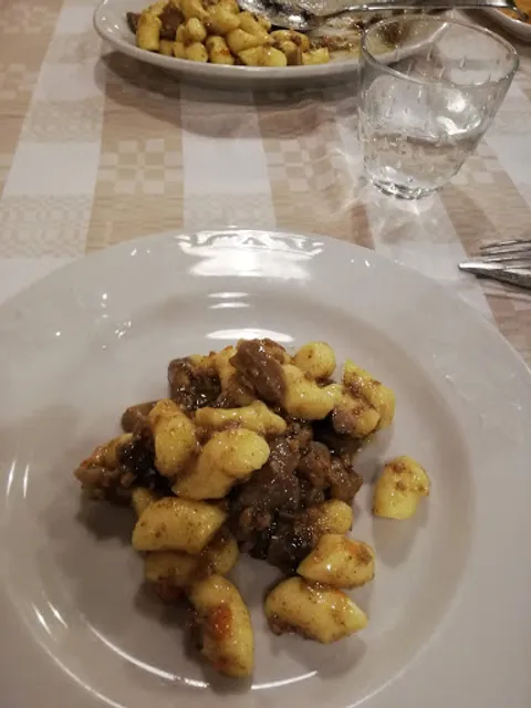 Ristorante Pizzeria" La Vecchia Stazione"