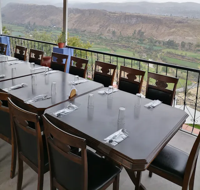 Tres Volcanes Restaurante