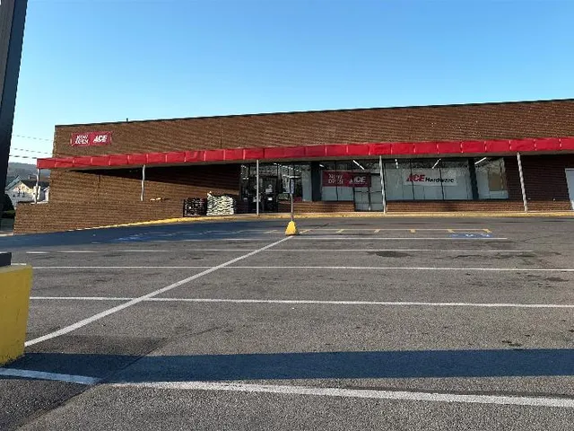 Ace Hardware of Lewistown