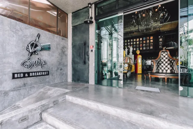 Quip Bed and Breakfast Phuket Hotel