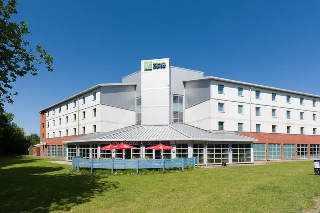 Holiday Inn Express Leigh - Sports Village by IHG