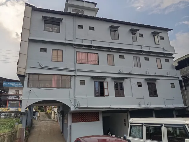 Royal Park Tourist Home