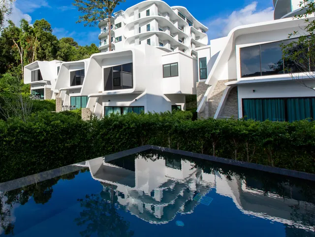 Utopia Naiharn Serviced Residence