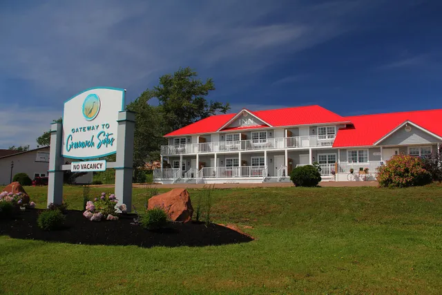 Gateway to Greenwich Suites