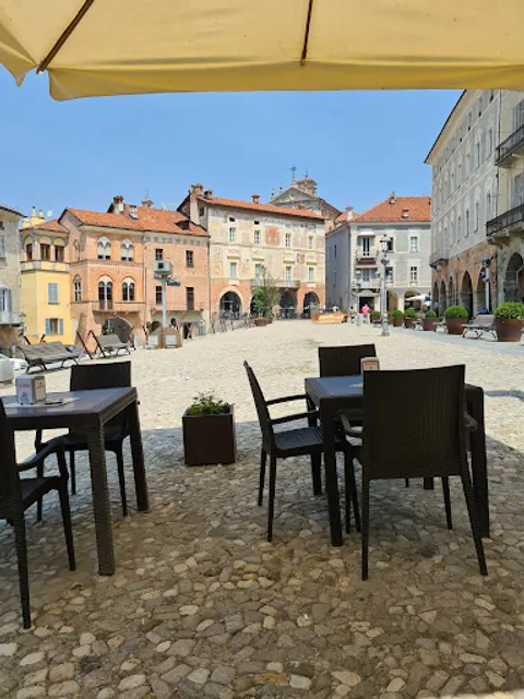 Pizzeria "Don Alfò"