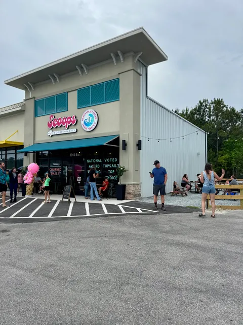 Scoops Microcreamery @ Sneads Ferry