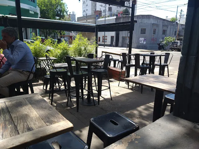 Desarmadero Bar/Session