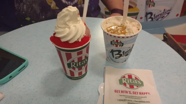 Field Plaza Shopping Center