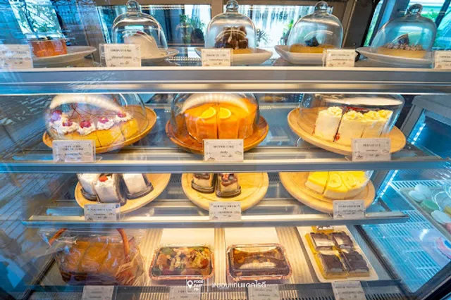 คาเฟ่เดอปารีส Cafe de Paris ขอนแก่น