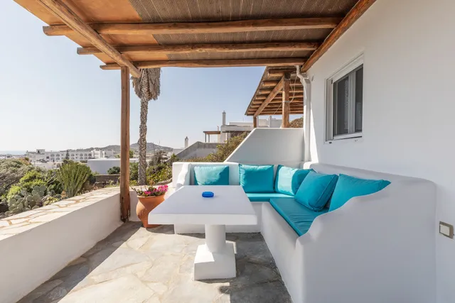 Mykonos Apartments & Suites | Mykonian Breeze