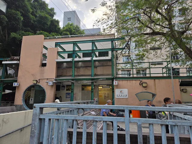 Kuk Ting Street Public Toilet