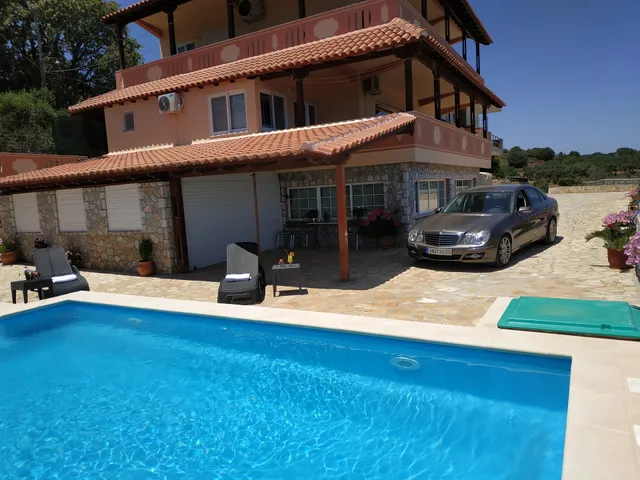 Polemarhi PANORAMA villas