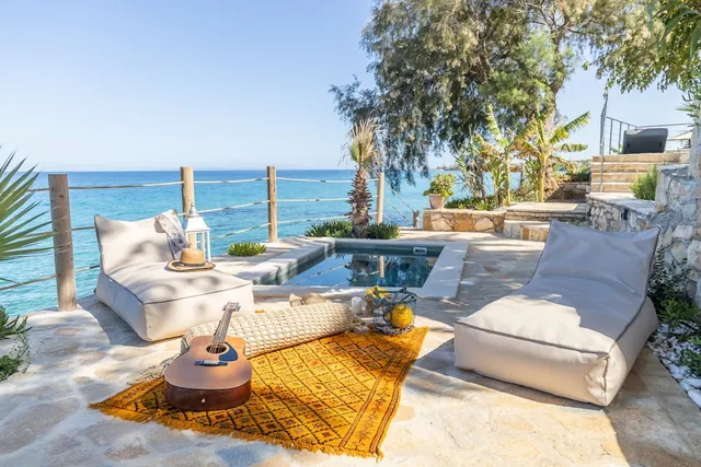 Paradisso Beach Villas