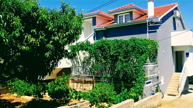 Apartmani Gloria Marina