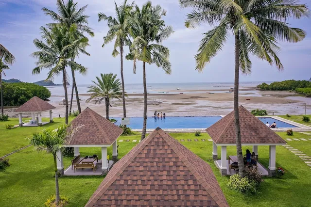 El Pueblo de Hermano by Cocotel