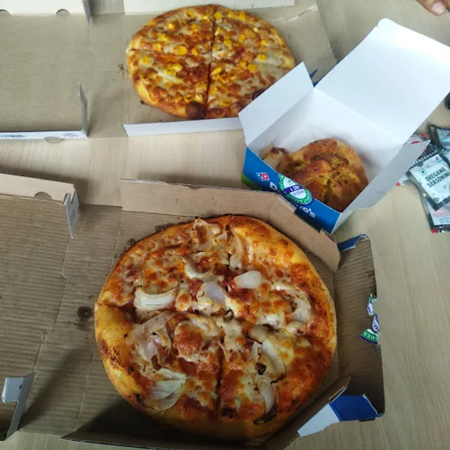 Domino's Pizza