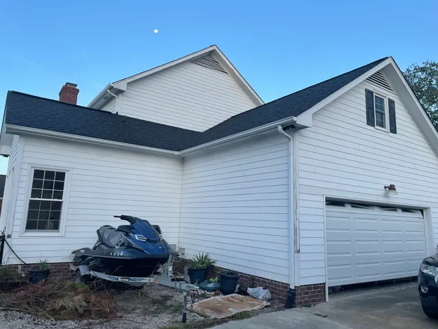 HydroWash Power Washing & Roof Cleaning LLC