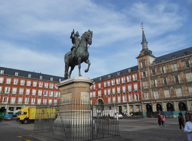 diezmadrid h•o•s•t•a•l